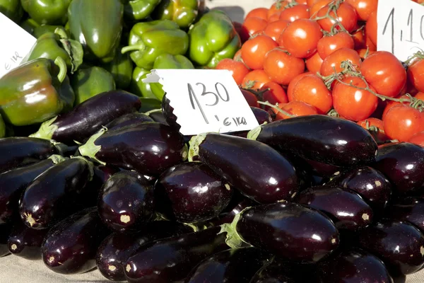 Patlıcan, domates ve biber — Stok fotoğraf