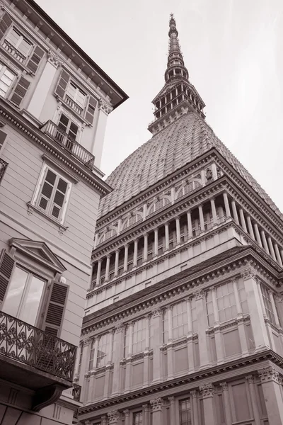 Mole antonelliana gebouw in Turijn in Italië — Stockfoto