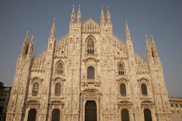 Duomo kathedraal kerk in Milaan — Stockfoto