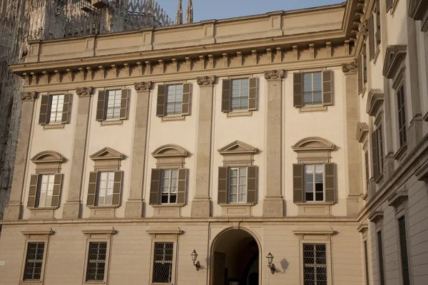 Arcivescovile Palace в Милане — стоковое фото
