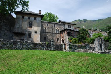 Castello visconteo Locarno, ruines'den bölüm