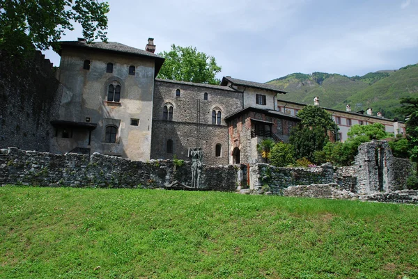 Castello visconteo in locarno, ruinen teil — Stockfoto
