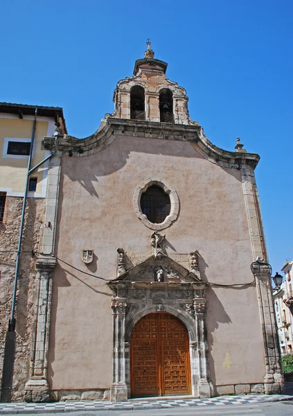 Fasada średniowiecznego kościoła w cuenca — Zdjęcie stockowe