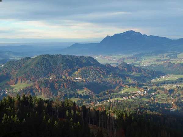 Alpi in autunno con un bellissimo paesaggio in Germania — Foto Stock