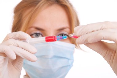 Doktor ve şırınga