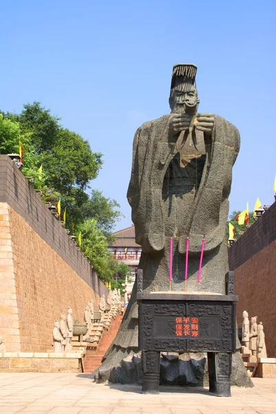 Denkmal für den chinesischen Kaiser lizenzfreie Stockfotos