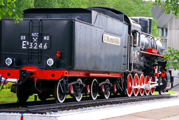 Dampflokomotive, Schmetterling — Stockfoto
