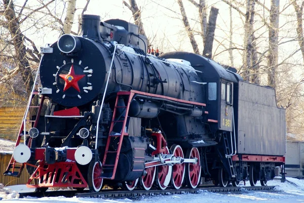 Gamla Ryska Steam Locomotive Står Som Monument Östra Sibirien — Stockfoto