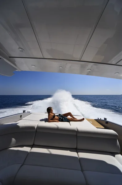 Olaszország, lazio, tengeri tirrenian, luxus yacht — Stock Fotó