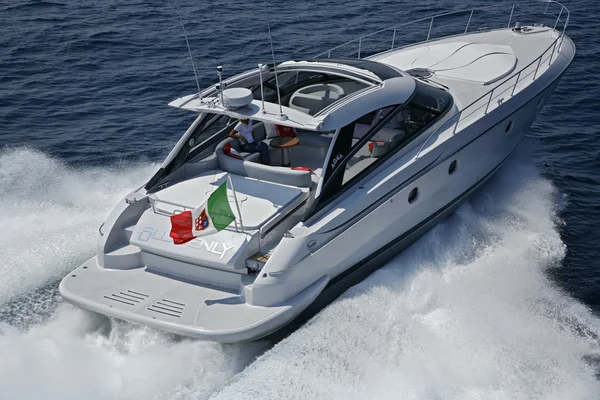 Italien, Neapel, Aqua 54 'Luxusjacht, Luftaufnahme — Stockfoto