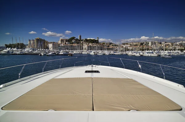 Cannes, Franciaország-luxus jacht kontinentális 80 — Stock Fotó