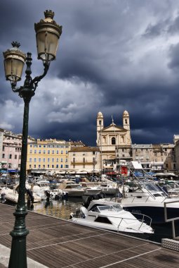 Fransa, Korsika, bastia, liman ve şehir manzarası