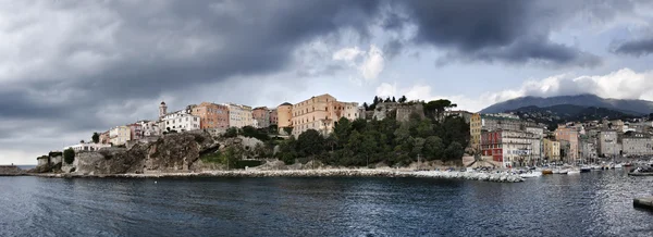 Francie, Korsika, bastia, panoramatický výhled na přístav a město z s — Stock fotografie