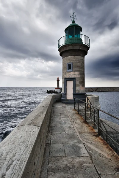 Francie, Korsika, bastia, pohled na přístavní světla a vjezdu do přístavu — Stock fotografie