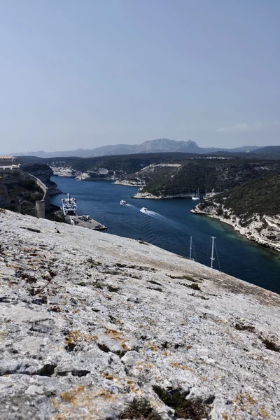 France, Corsica, Bonifacio, view of the port channel from the old walls — Stock Photo, Image