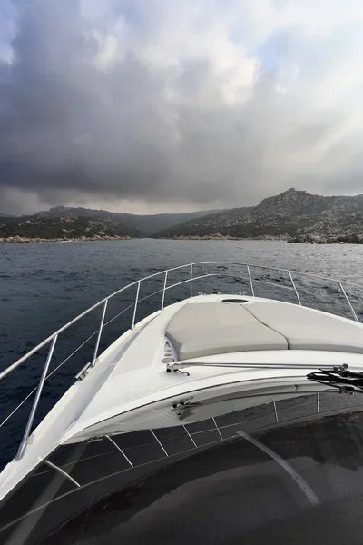 Frankreich, Korsika, Blick auf die Nordostküste vom Meer aus — Stockfoto