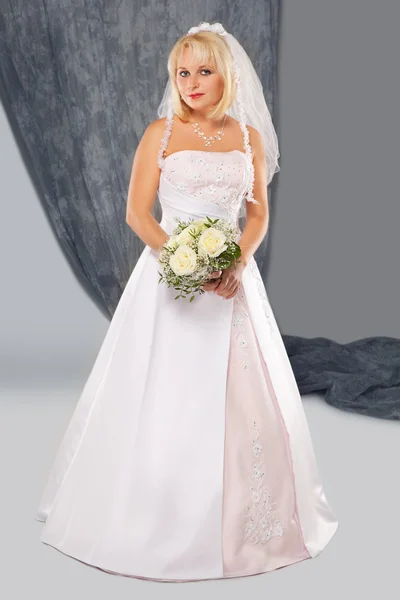 Bride studio portrait — Stock Photo, Image