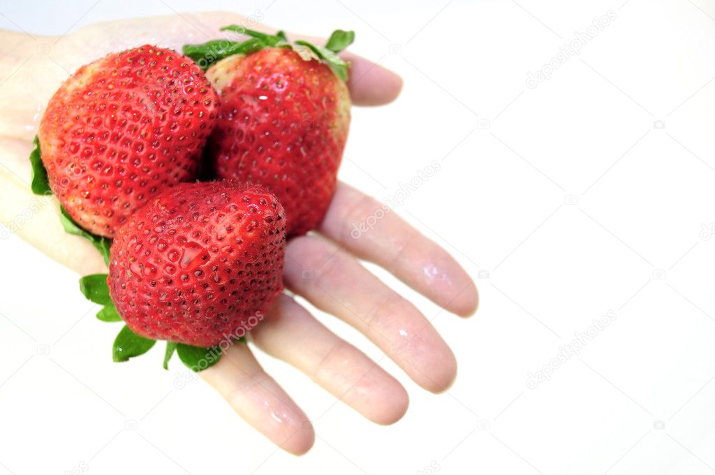 Drop strawberry