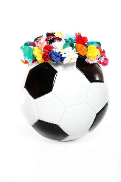 ポーランドの花輪を持つフットボール — ストック写真