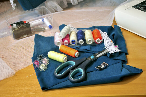 Accessories to sewing