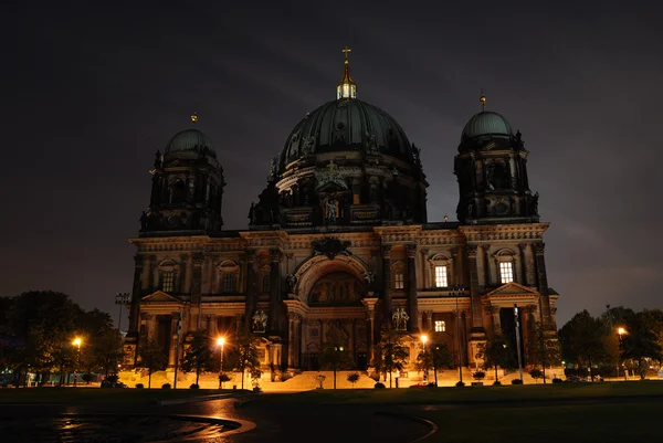 Berliner Dom at night in september - position 1 — Stock Photo, Image