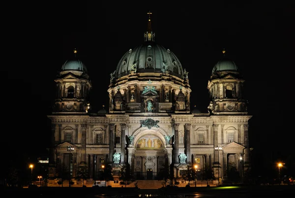 Berliner Dom at night - front side - position 1 — Stock Photo, Image
