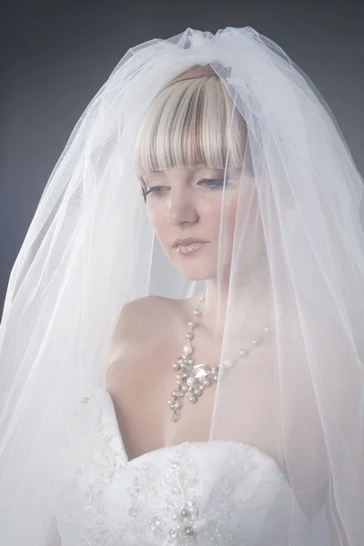 Невеста без вуали — стоковое фото