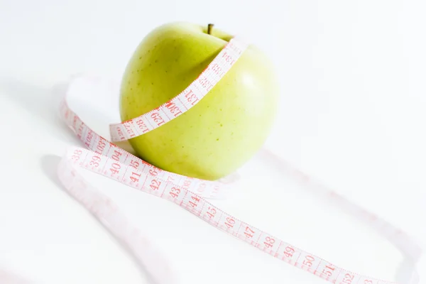 Tema diyet, yeşil elma ve ölçü bandı