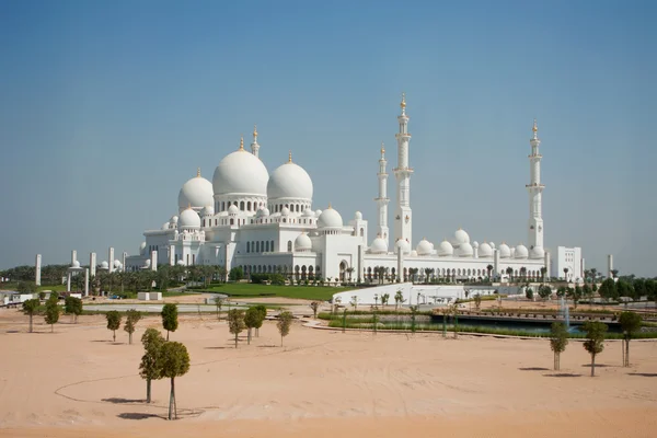 Sheikh Zayed Mosque Front View — Stock Photo, Image