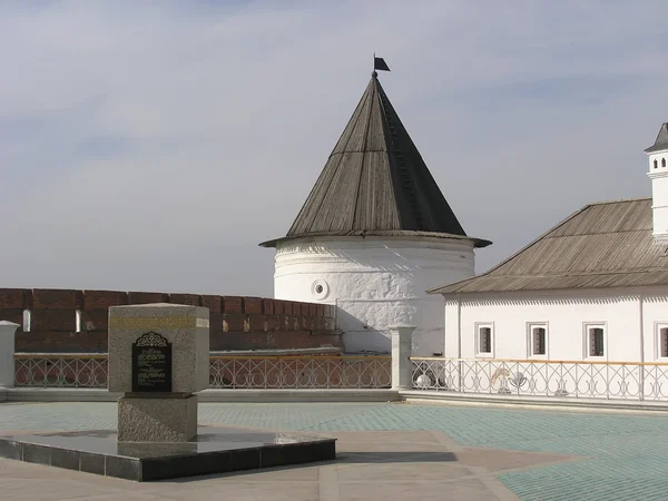 纪念碑和塔的喀山克里姆林宫 — 图库照片