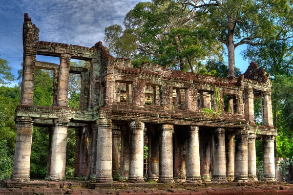 圣剑是柬埔寨吴哥窟古庙 它位于东北的吴哥 Thom 和公正的 Jayatataka 巴雷西 Hdr — 图库照片