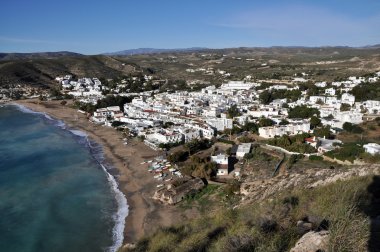 Uzak manzara de Agua Amarga