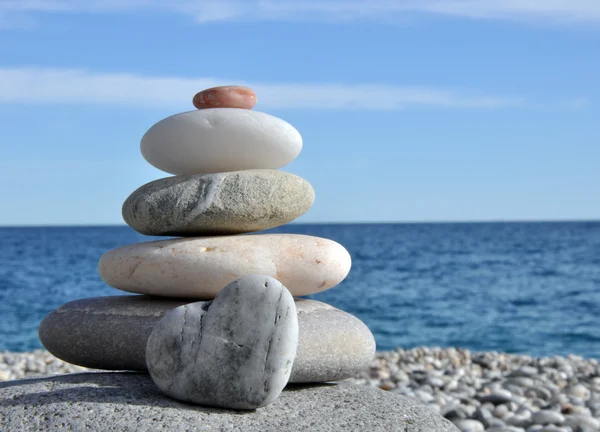 stock image Piedra con forma de corazón tres