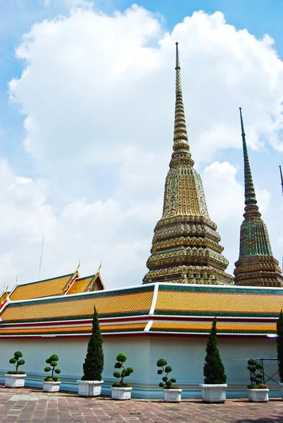 Wat Pho Buddha Temple em Bancoc, Tailândia — Fotografia de Stock