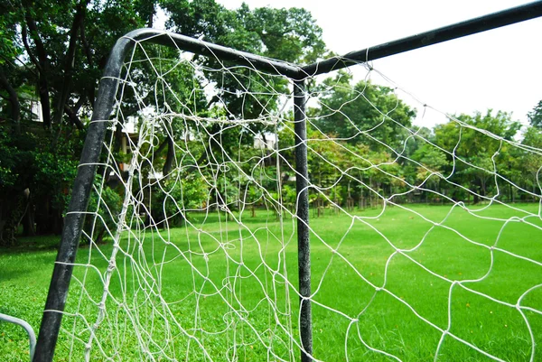 Närbild av fotbollsmål och net — Stockfoto
