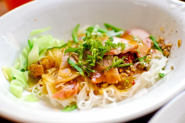 Thai Papaya Salat Scharf Und Würzig Gemischt Aus Verschiedenen Gemüsesorten — Stockfoto