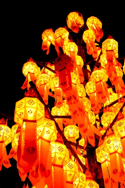 タイ風装飾ランプ — ストック写真