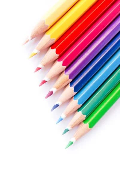 Lápices de color sobre fondo blanco —  Fotos de Stock