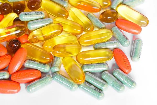 Färgglada vitamin och medicin piller — Stockfoto