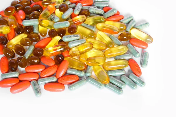 Красочные витамины и лекарства — стоковое фото