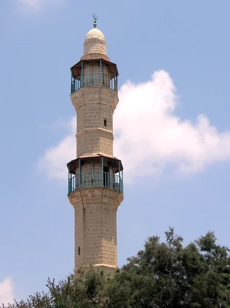 麻清真寺 2007 年 7 月的 jaffa 尖塔 — 图库照片