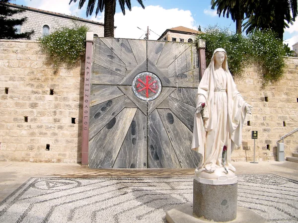 Nazareth basiliek sculptuur van madonna 2010 Rechtenvrije Stockfoto's