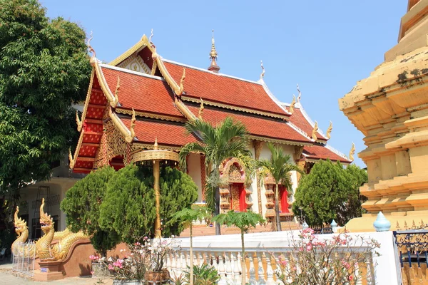 Templo budista en Tailandia — Foto de Stock