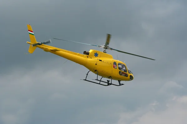 Helicóptero de intervenção — Fotografia de Stock