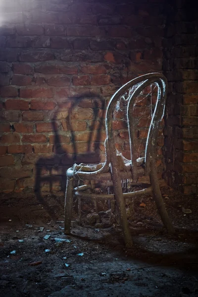 Cadeira velha — Fotografia de Stock