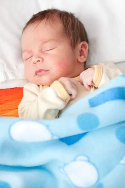 Nově narozené děti spí — Stock fotografie