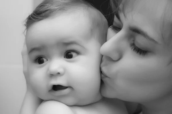 Bambino con madre — Foto Stock