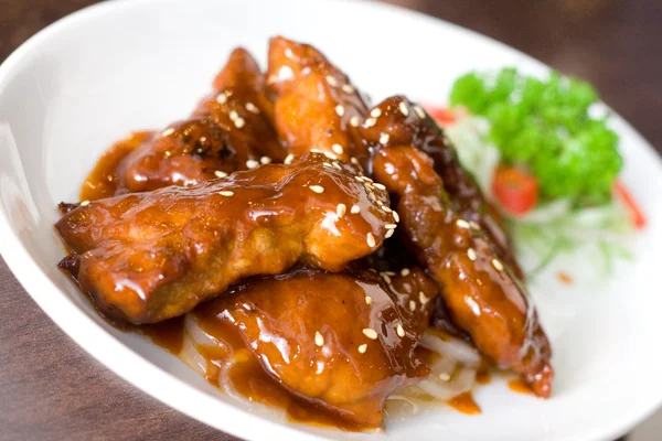 Carne frita estilo cantonês — Fotografia de Stock