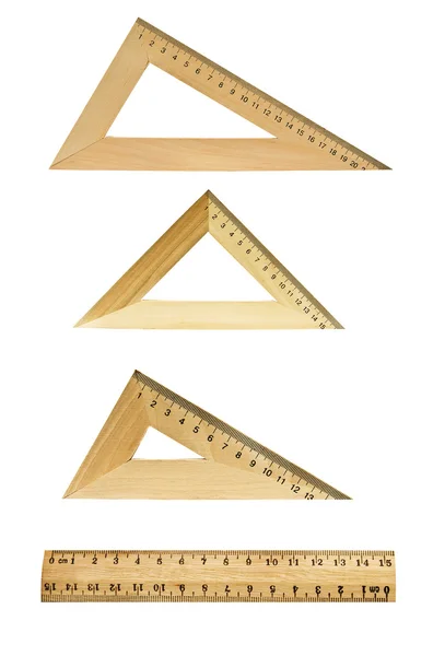 三个木制三角形和线被孤立在白色背景上 — 图库照片