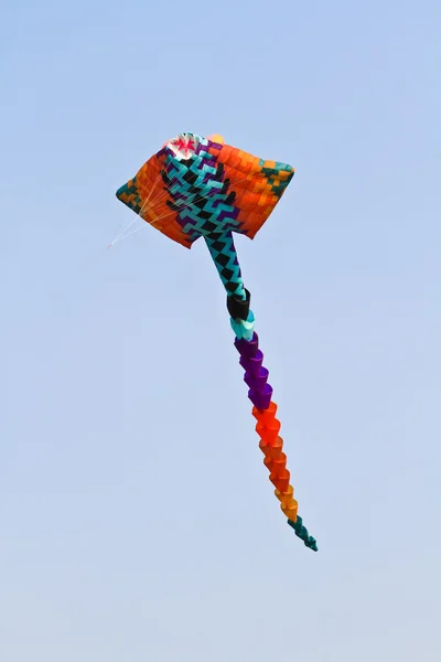 Veelkleurige kite — Stockfoto